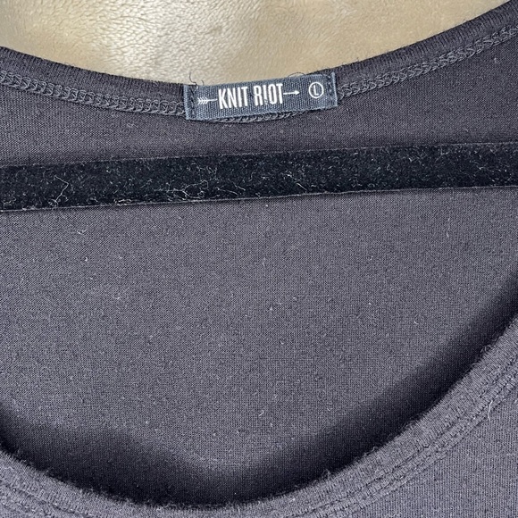 KNIT RIOT CAFFEINE QUEEN TEE - Picture 9 of 9